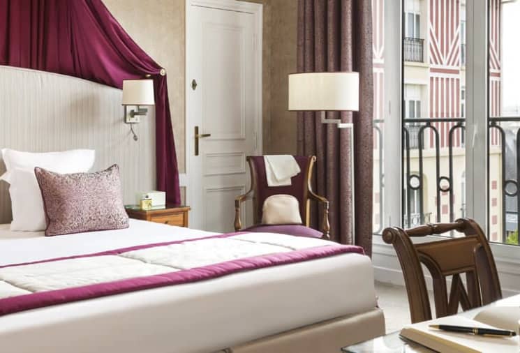Chambre Hôtel Barrière Le Royal Deauville - thalasso Normandie