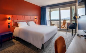 Chambre Mercure Port Frejus - thalasso Méditerranée