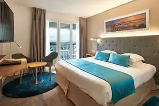 Chambre Tradition Mer Atlanthal Anglet - vue océan balcon thalasso Pays Basque