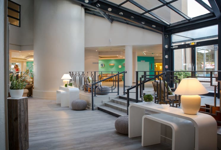 Loby Mercure Port Frejus  - hôtel thalasso Méditerranée