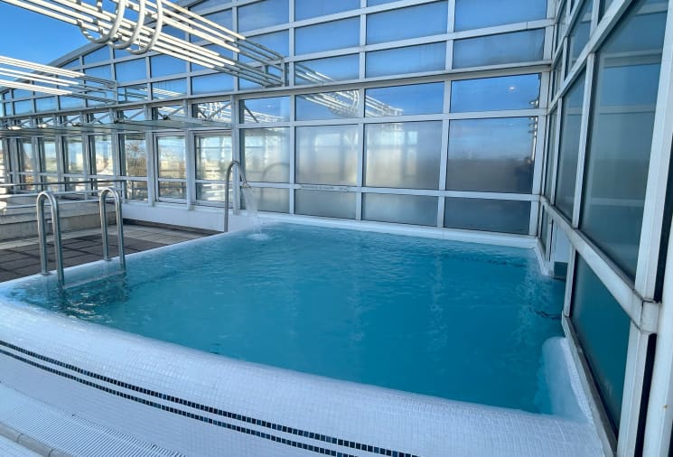 Piscine Panoramique Célestins Spa Thermal & Hôtel Vichy - soin thalasso Auvergne