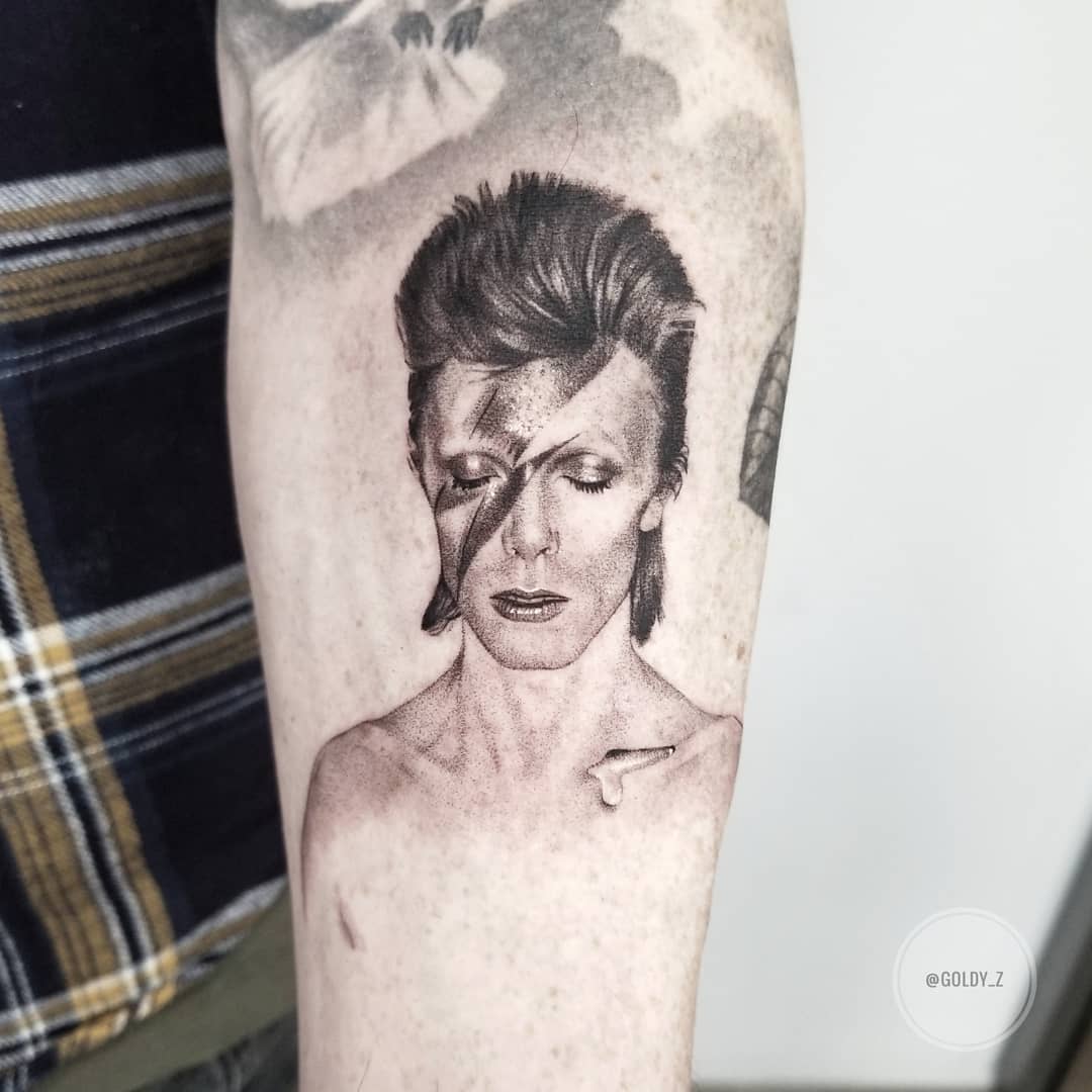 Zlata Kolomoyskaya Tattoo Artist Page