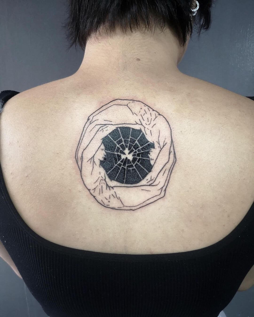 en Nada tattoo artist page