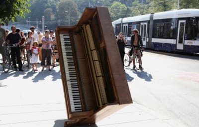 Big Boxing Piano