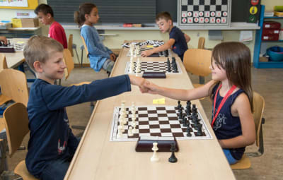 Schach & Sportcamps für Kids