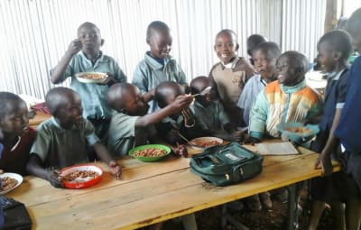 Schulgebäudebau in Kenia 