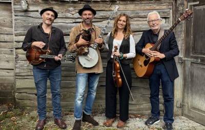 Chicken Ruckus erste Album !