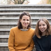 Leonie Achtnich und Julia Schneider