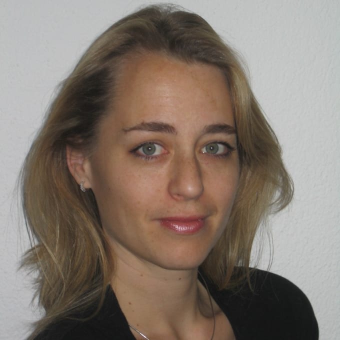 Bettina Robertson