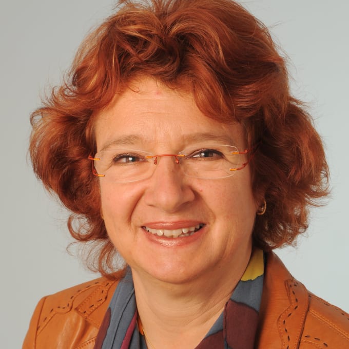 Katharina Kummer Peiry