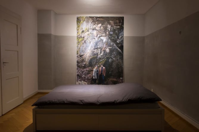 OUR BEDROOM-Ausstellung «La petite mort»