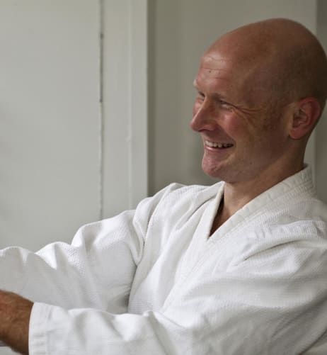 Wouter co-creates our coaching concept and brings in his experience with personal development and aikido.