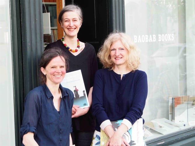 Das Baobab Books Team: Cyrilla, Sonja und Ina