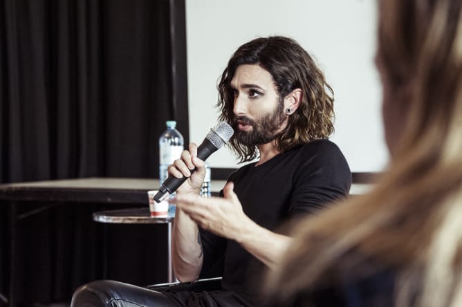 Conchita Wurst @ Waves Vienna Conference (c) Jana Sabo