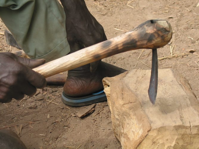 Récompense: outil de sculpture «Daba»