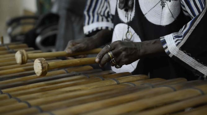 Le balafon: Point central de la culture regionale