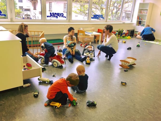 Das Familienzentrum in Landquart bietet viel Platz zum Spielen.