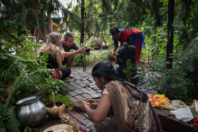 Pooja à Sharnga