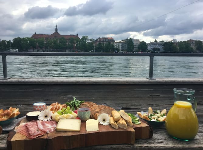 Sei dabei: Sonntagsbrunch auf der Fähre für 200.-