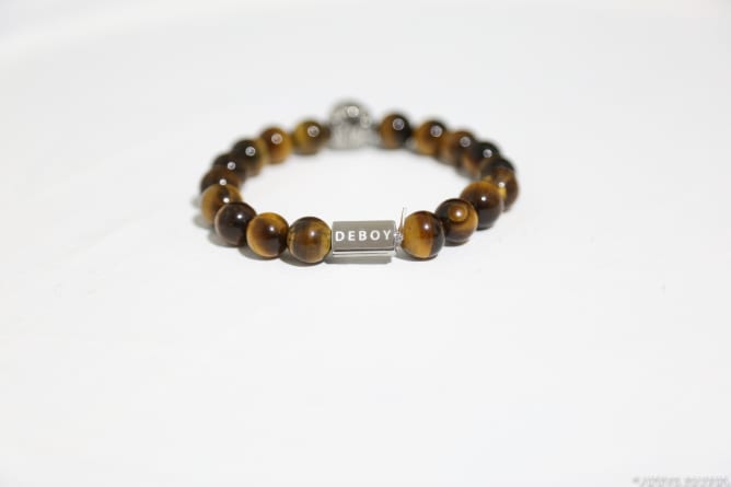 Dépuis la nuit des temps l'oeil du tigre est reconnue comme étant quelque choses de puissant qui va a travers son magnétisme vous protéger tout au long de votre journée en vous enrobant de ces ondes positives ... 