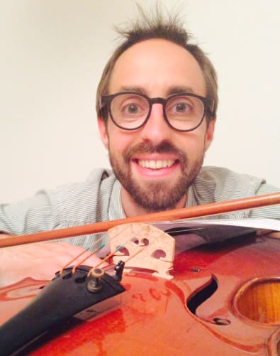 Boost your musical progression with a coaching by the violinists Andreas, Irene or the cellist Fabian.