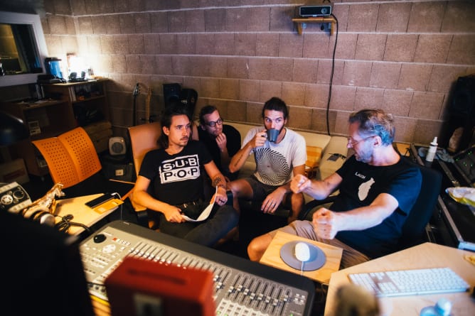 Das GAB Music Factory Studio-Team (le_mol, Soundtechniker Oliver Kamaryt und Produzent Georg Gabler) (c) Julian Haas