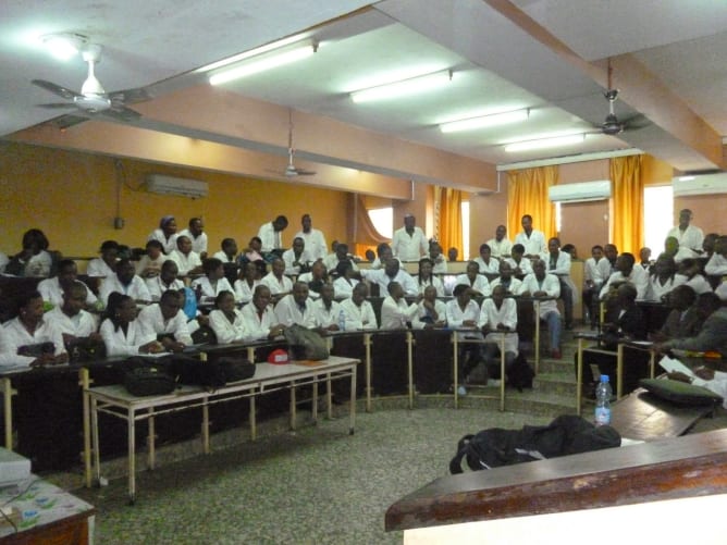 Etudiants en pédiatrie de l’Université de Kinshasa