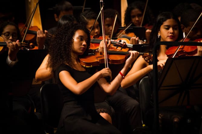 Le YOBA (Youth Orchestra of Bahia)