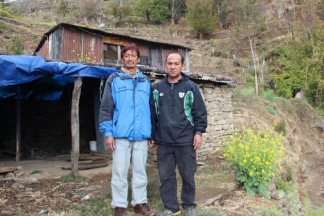 Unsere Partner vor Ort: Urkin Sherpa und Lhakpa Lama