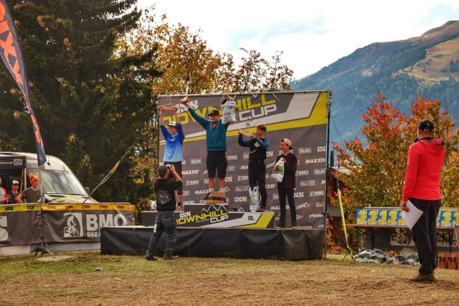 Ruben auf dem dritten Platz beim ersten «IXS Downhill Cup» in Bellwald