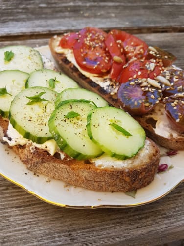 Nos tartines croquantes aux légumes du marché