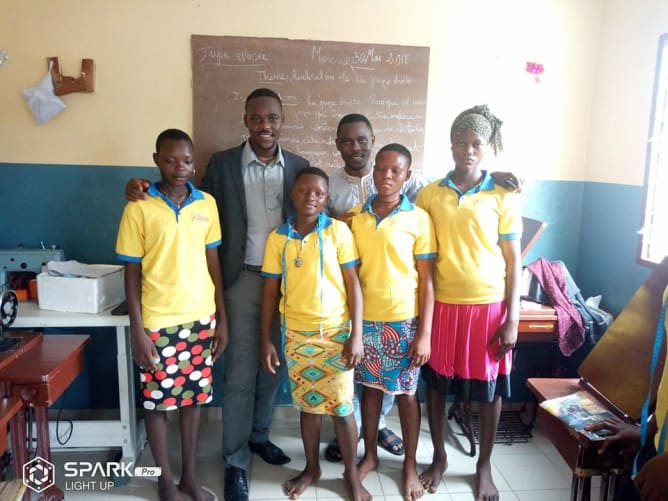 Photo d'ensemble avec le président