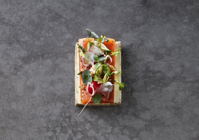 Lachs Smørrebrød