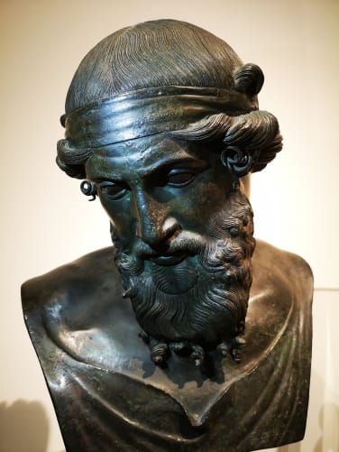 Platon-Dionysos Kopf, Museo di Archeologico Napoli. Das Bild wurde vor Ort gemacht. Die wunderschöne Entdeckung kommt ins Buch.