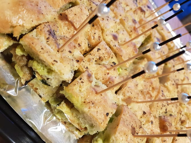 Mini-Focaccia aux légumes du soleil