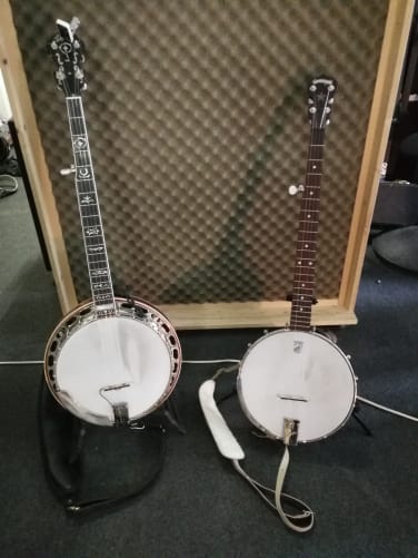 2 schöne Banjos!