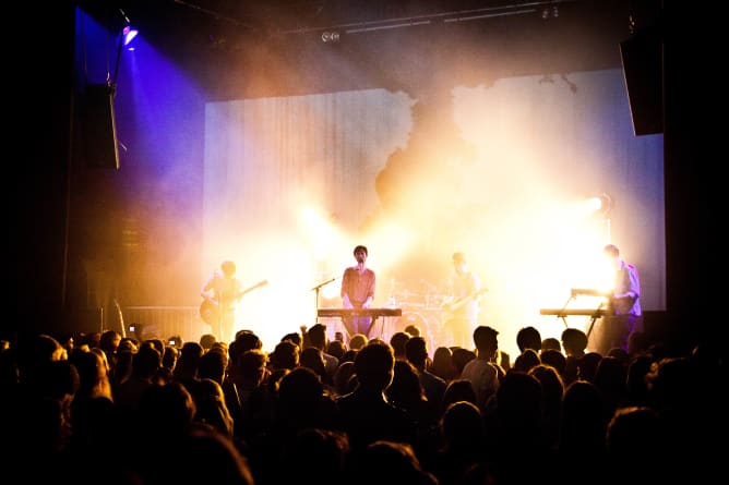 Oscar & The Wolf aus Belgien, am 5. Lauter Festival