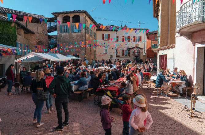 COLAZIONE IN PIAZZA 2019