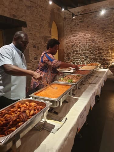 Buffet togolais par l'Union des Artisans de Renens 