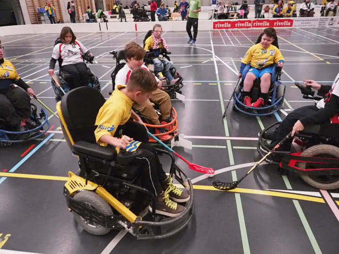 Um jeden Ball wird auch beim Training gekämpft