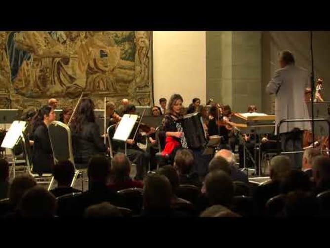 Viviane Chassot plays W. A. Mozart – Piano Concerto No. 27 in B-flat major, K. 595, 3rd phrase