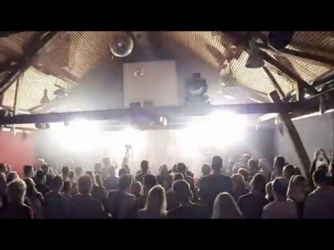 NICETRY - Drink A Beer [HQ] (Live @ ZAK Jona)