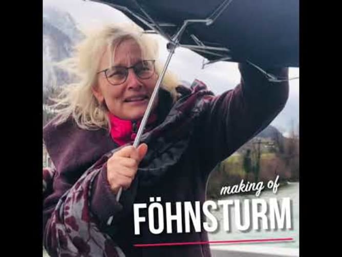 Föhnsturm – Verlegerin im Winde