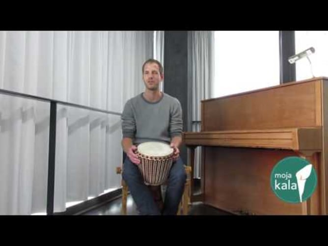Djembe-Session mit Chris