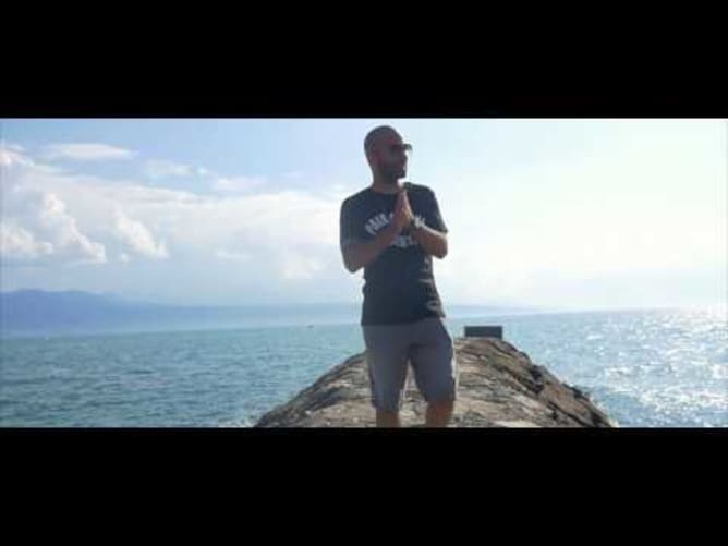 Farhad feat Driver & Faf Larage « ICI ET MAINTENANT »