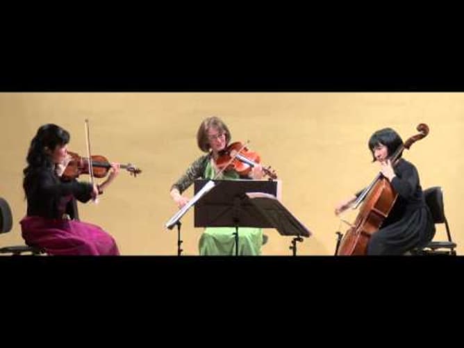 Debut trio oreade