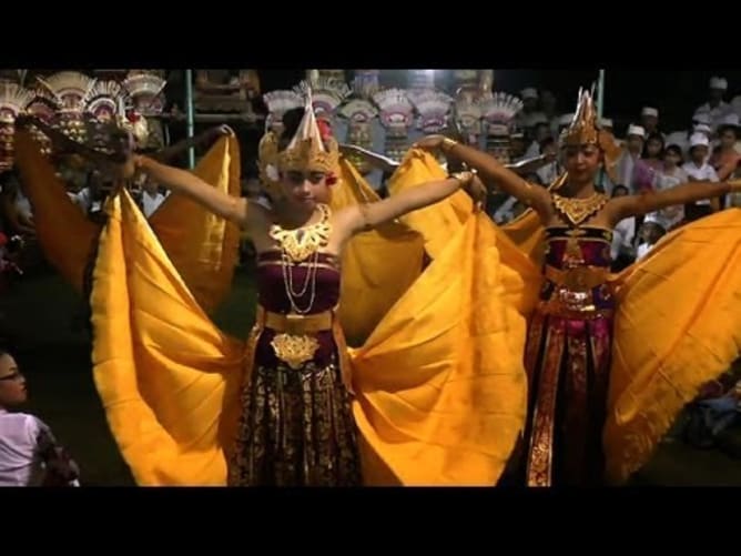 Bali dancing lessons