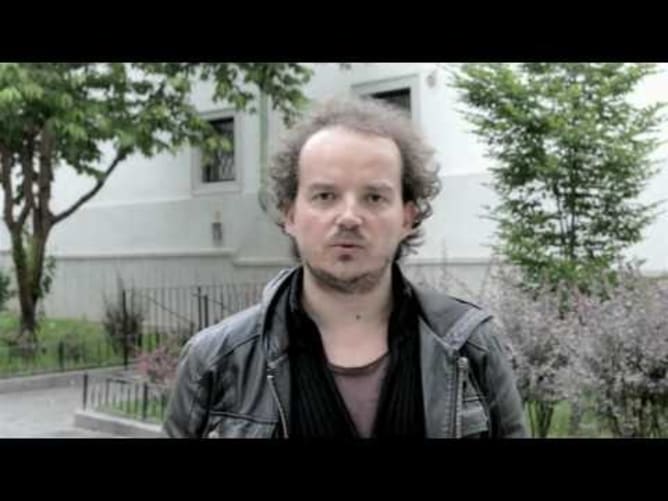 Wir Hungerkünstlerinnen. Wir Hungerkünstler.