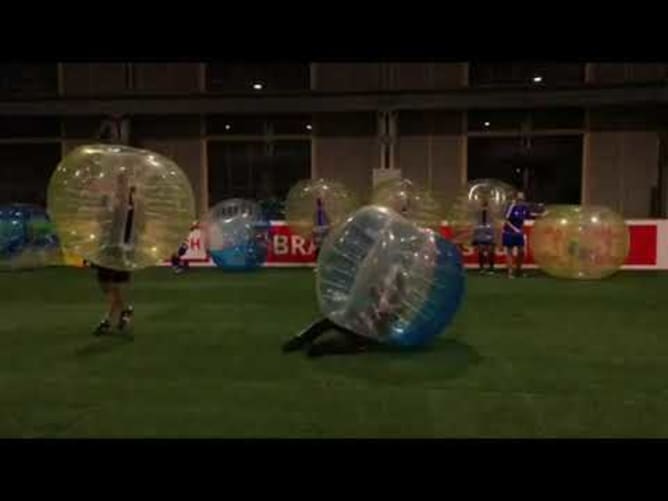 Bubble Soccer Spiel