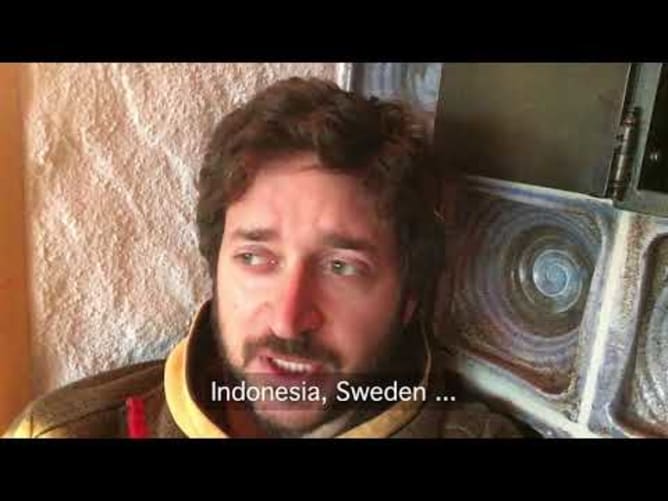 Fabian Jäger (Cello) mit einem historischen Abriss über Violet Sp!n ...